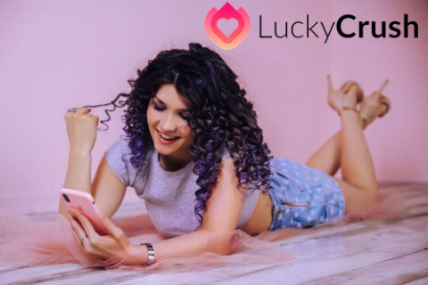 Luckycrush thumbnail for Masturbation Chat.